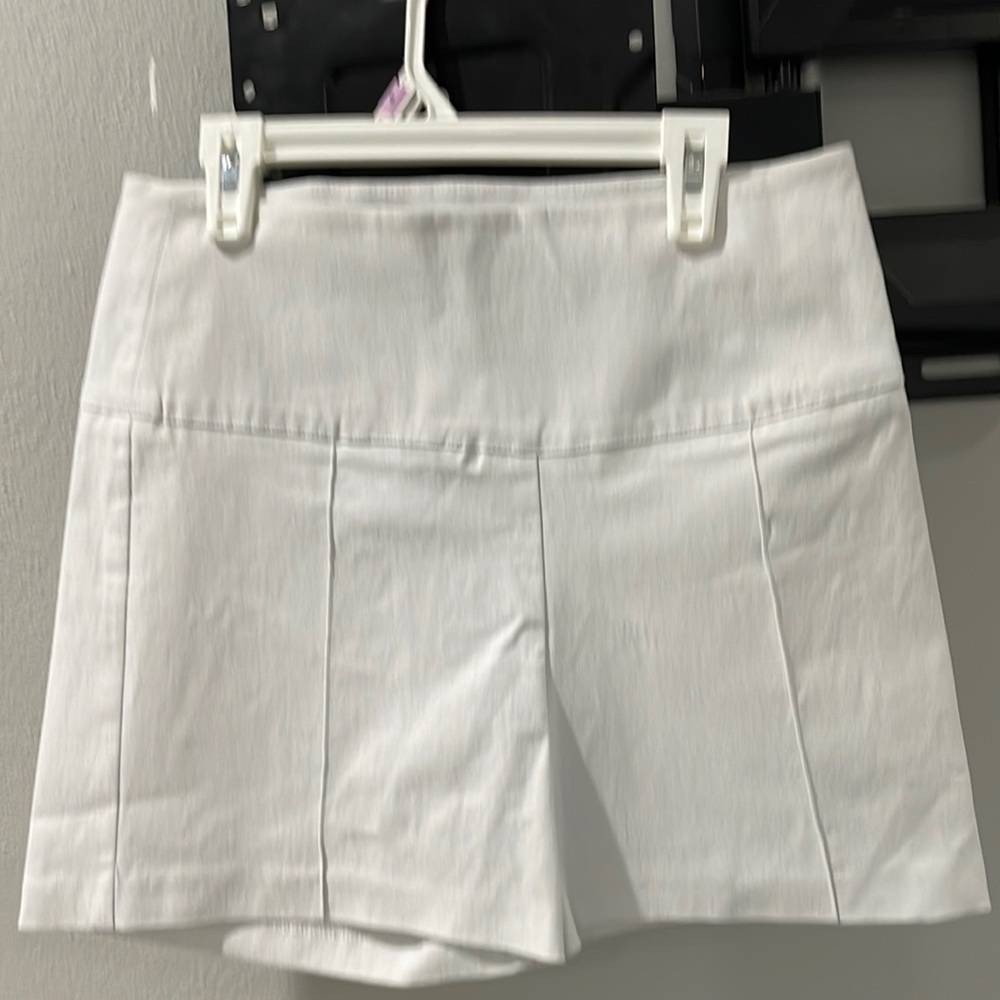 3 short pants size L red, black and white. $15.00 each